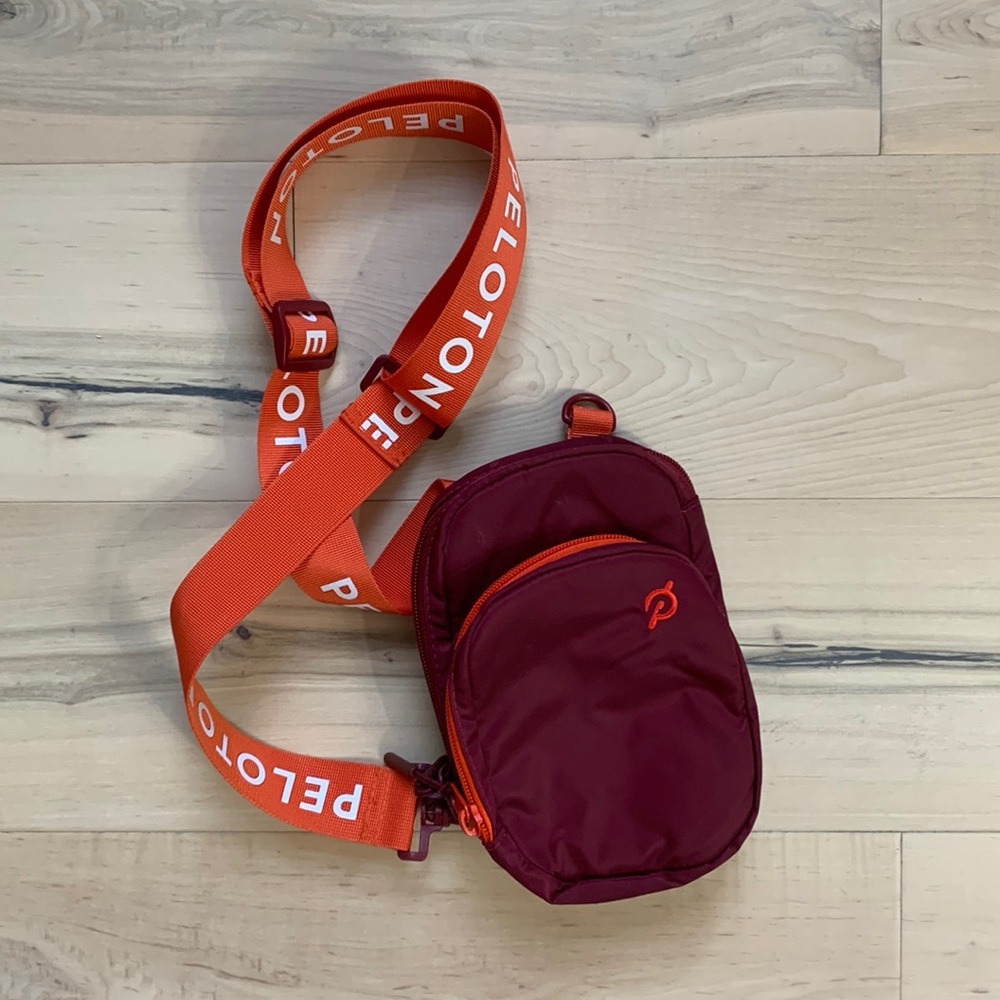 Peloton crossbody bag. Two compartments and two ways to wear it!